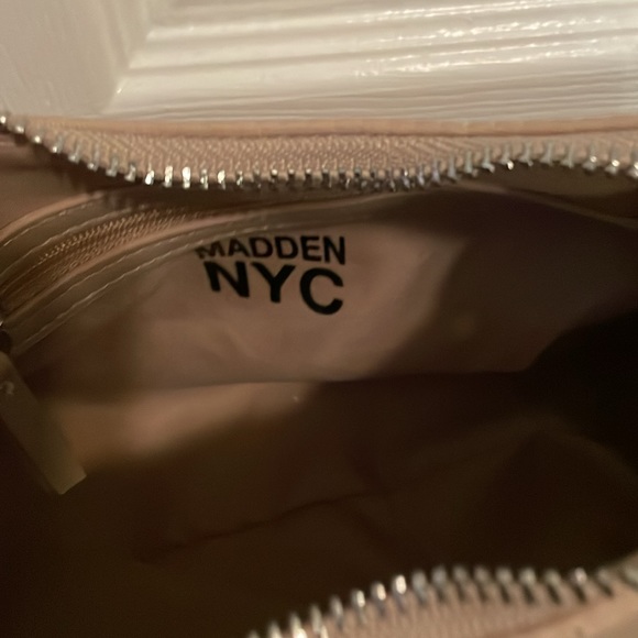 Steve Madden purse - Picture 5 of 5